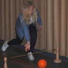 25. aleksandra - die kugel kegelnd.jpg