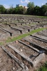 16 Gräberfald mit Grabeinfassungen