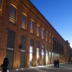 Manufaktura, Ladenfront